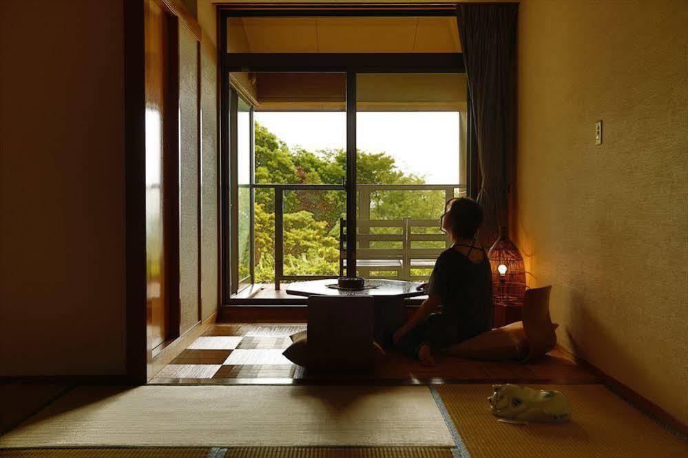 Umi-No-Hotel Isaba Numazu Kültér fotó